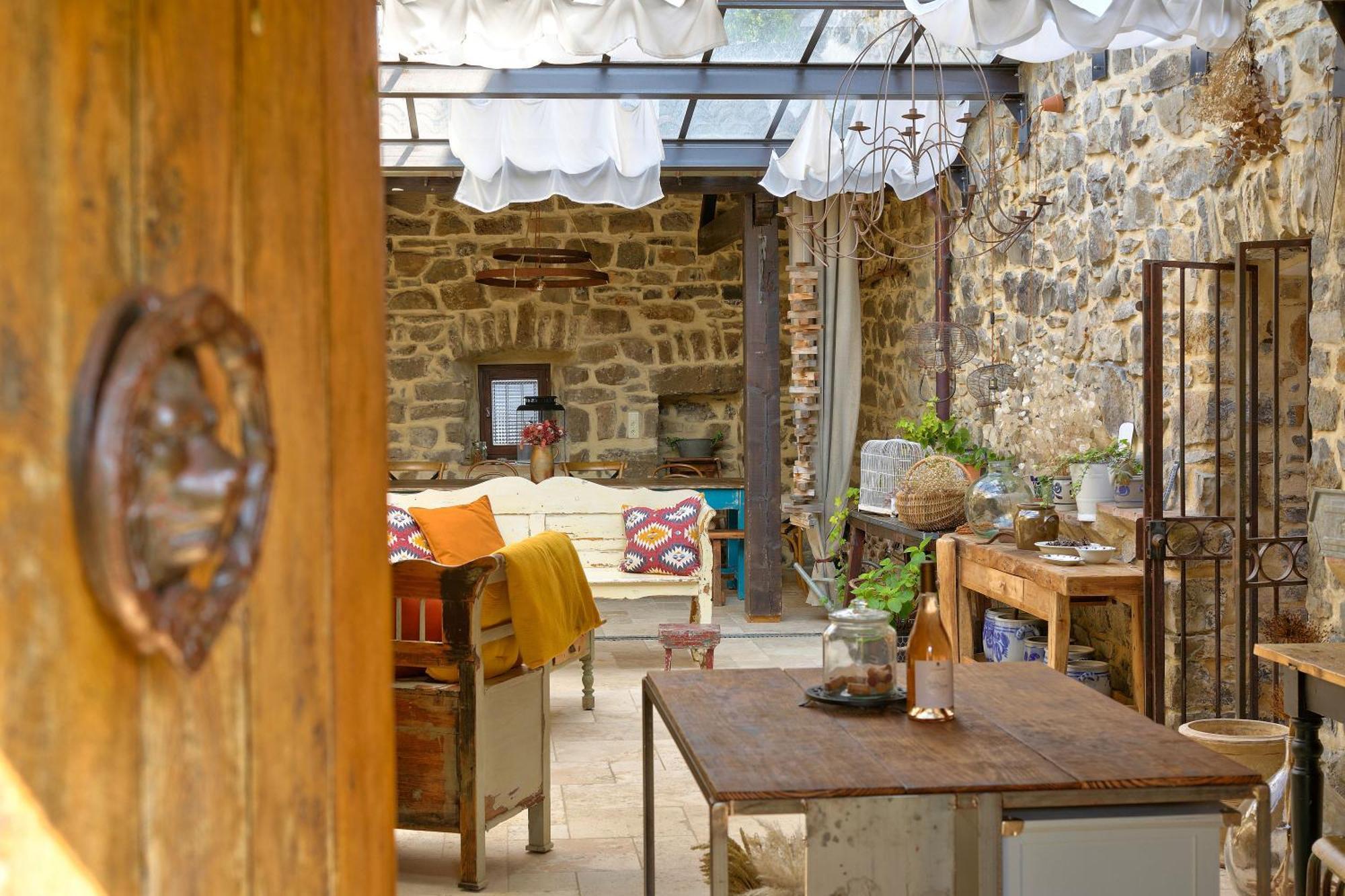 La Gourmandine Hotel Courry Exterior foto